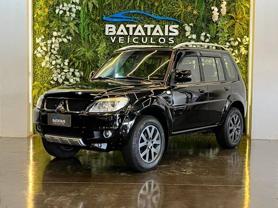 MITSUBISHI PAJERO TR4 2.0 4X4 16V 140CV FLEX 4P AUTOMÁTICO